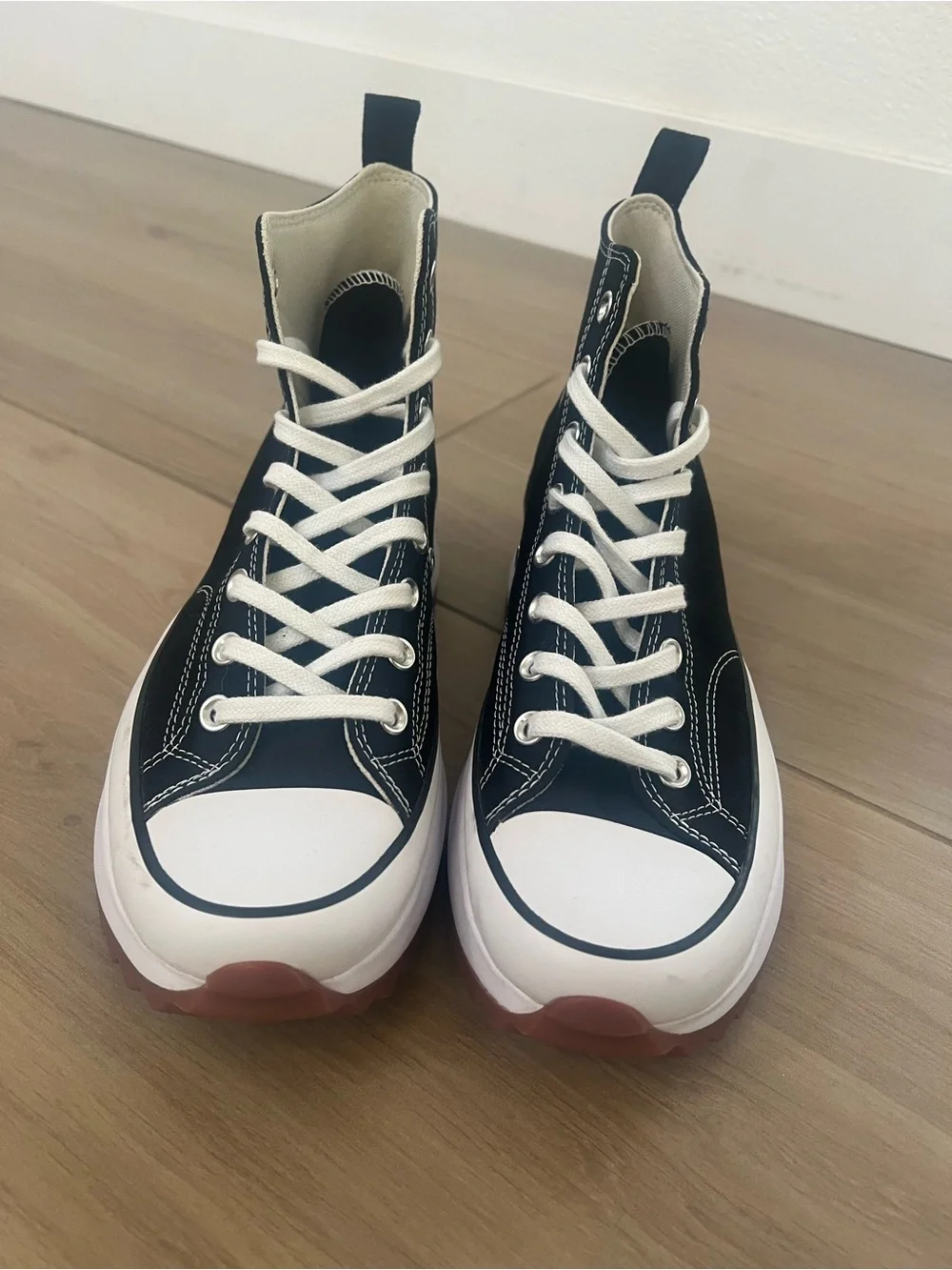 Converse Run Star Hike Platform Sneaker - Black / White / Gum